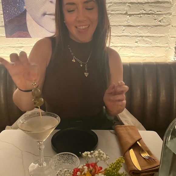 Hi I’m Caroline - Picture 5 of 5